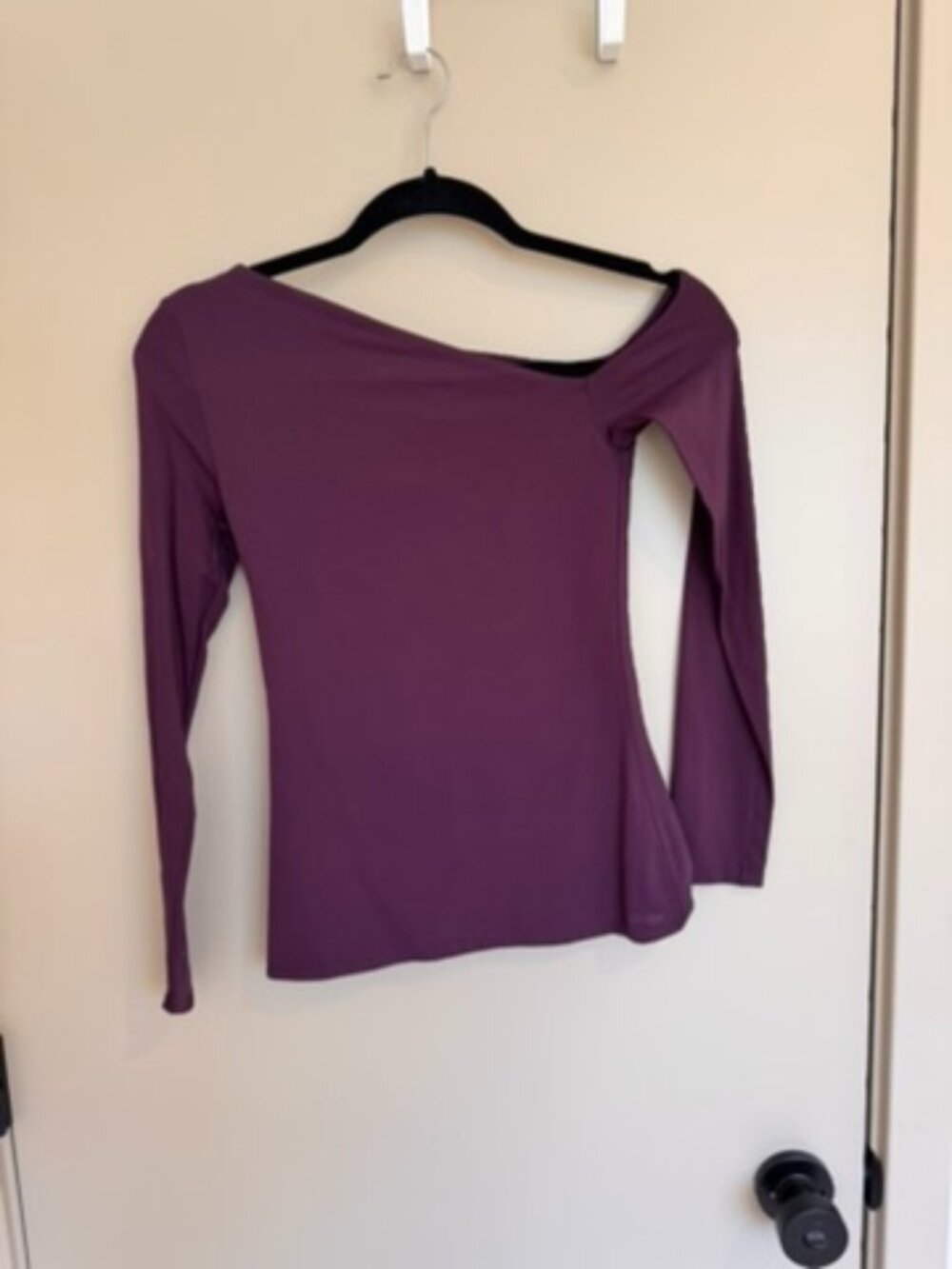Aritzia Asymmetric Contour Long sleeve Shirt - Purple - Small